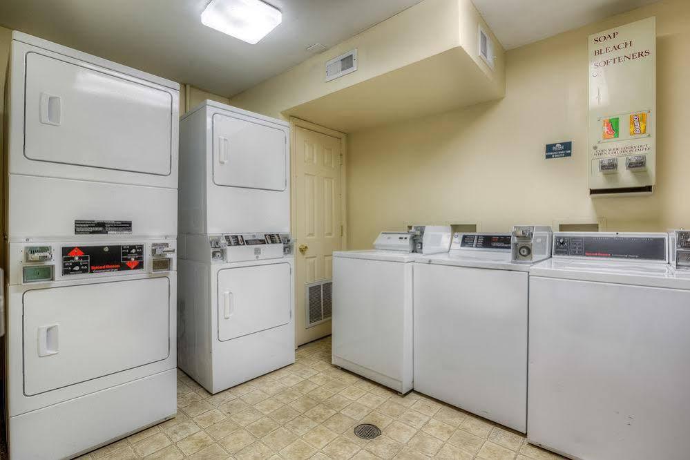 Intown Suites Extended Stay Greenville Nc Kültér fotó